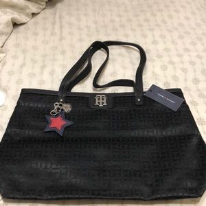 Tommy Hilfiger bag